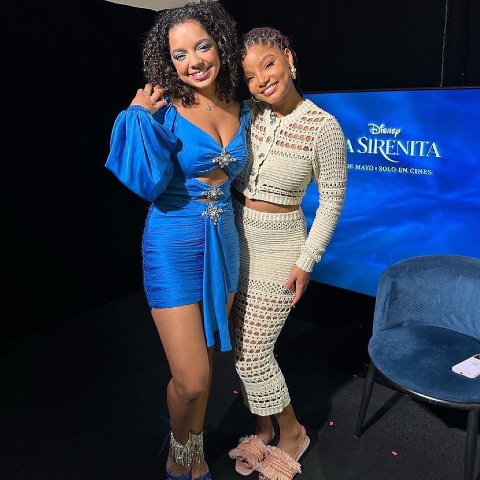 Entrevista: "dublei Rainha Charlotte e a Pequena Sereia ao mesmo tempo", conta Laura Castro