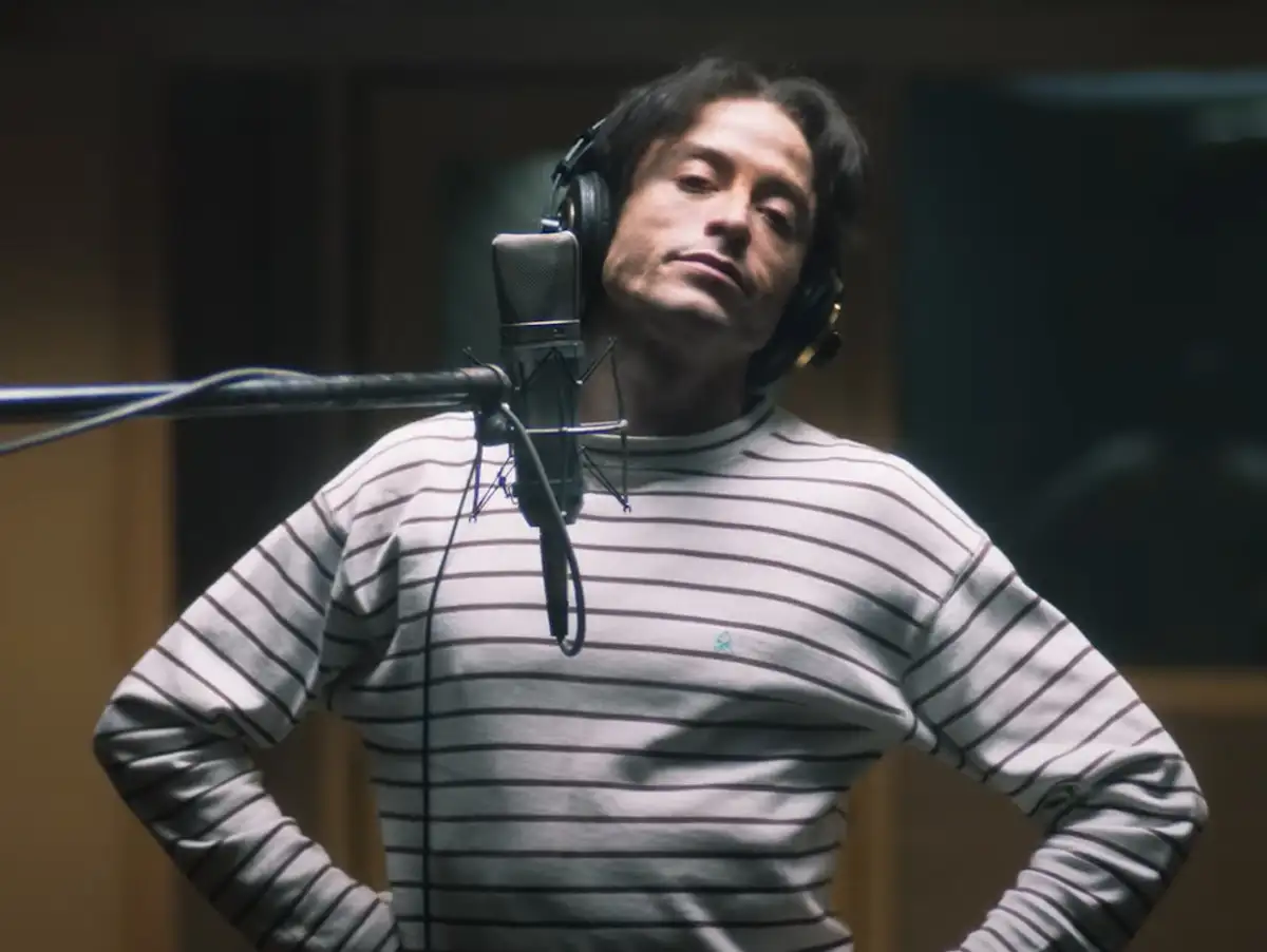 Veja Jesuíta Barbosa como Ney Matogrosso no trailer de "Homem Com H"