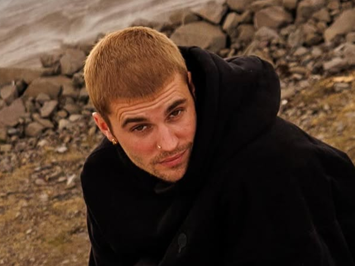 Justin Bieber vendeu catálogo musical para escapar de bancarrota, diz TMZ